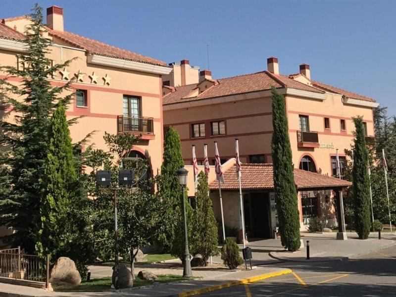 Segovia Sierra De Guadarrama Hotel Los Ángeles de San Rafael Eksteriør billede